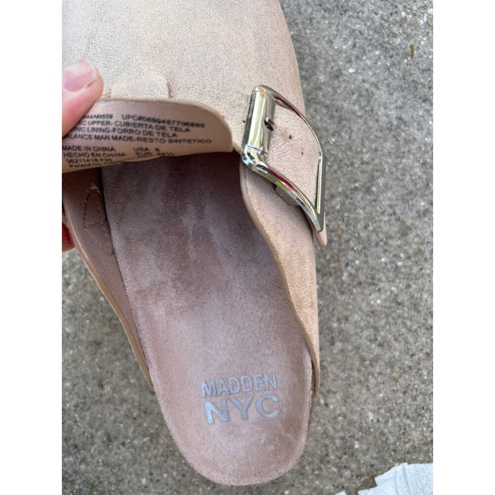 Madden NYC Women's Buckle Platform Clogs in Sand. NWOB. Size 8 - Picture 7 of 7